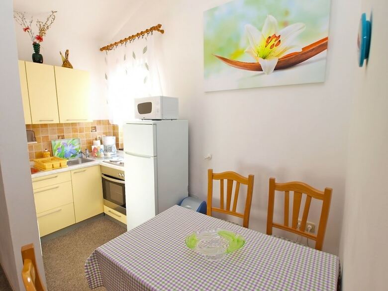 Apartments Anka 1223