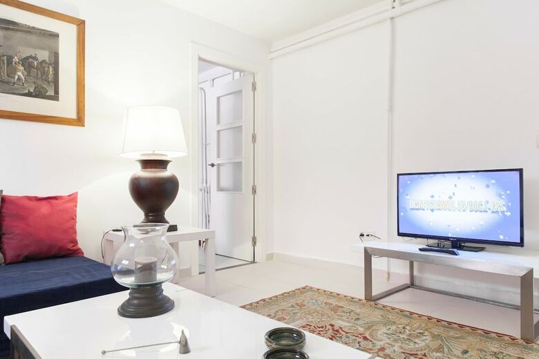 Apartamentos Chalet Jard�n Centro Madrid