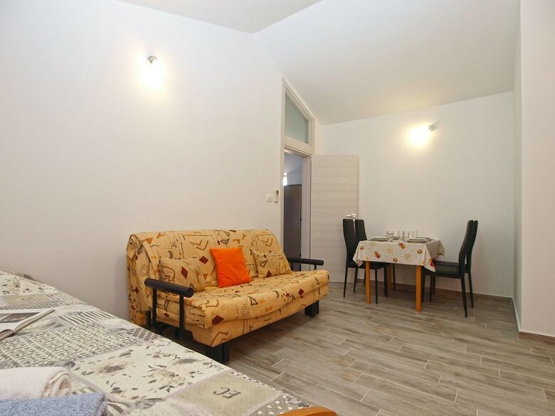 Apartments Orijana 898