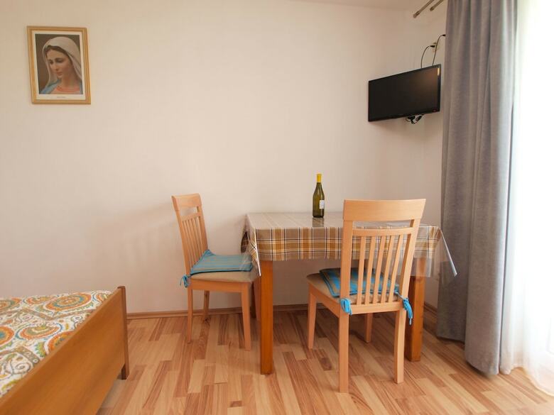Apartments Romano 1099