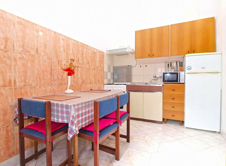 Apartments Petar 1306