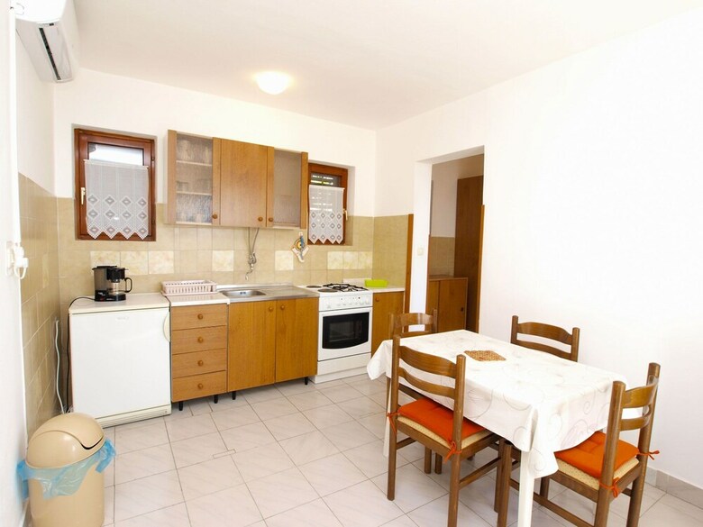 Apartments Marisa 981