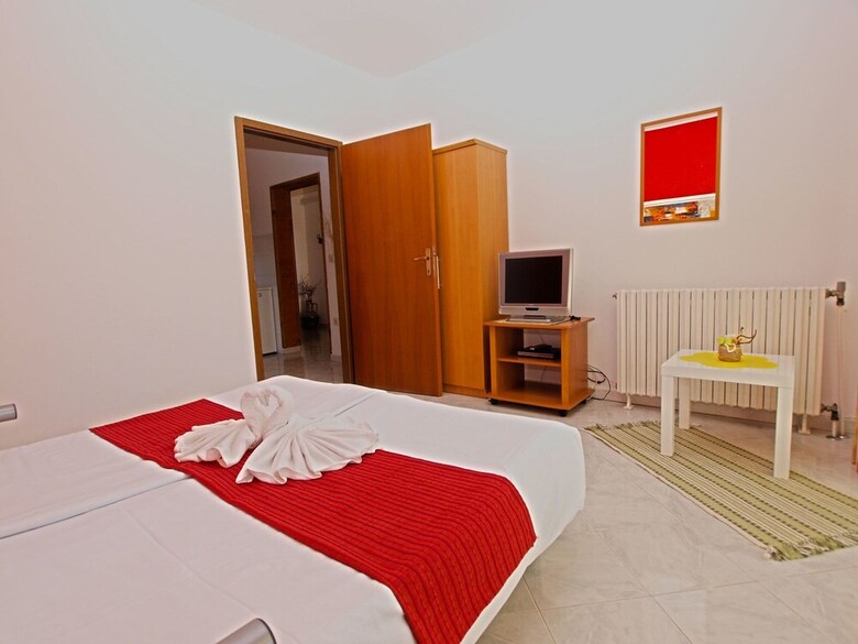 Apartments Maria 1021