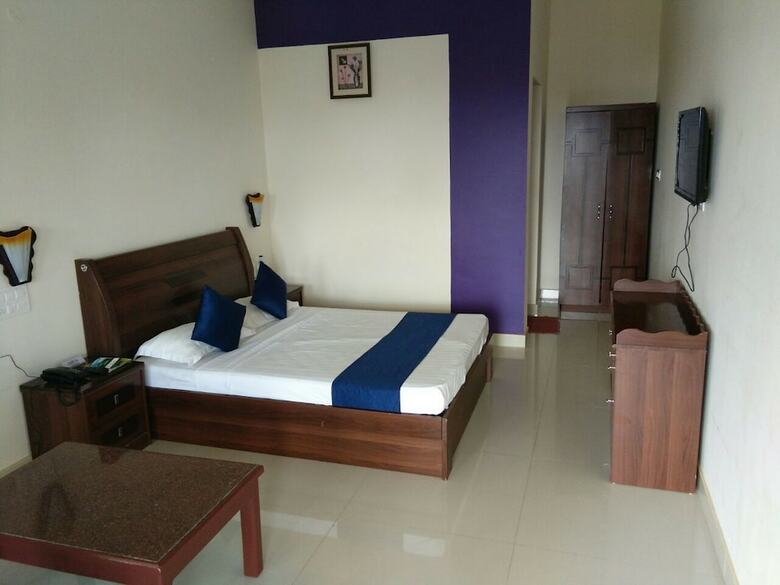 Kodai Sunshine Hotel