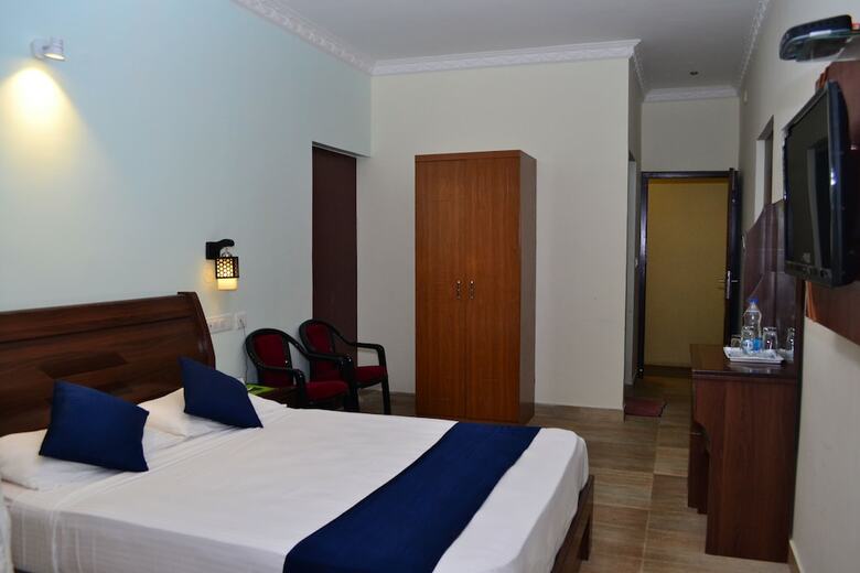 Kodai Sunshine Hotel