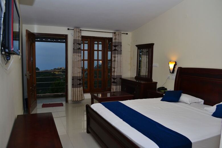 Kodai Sunshine Hotel