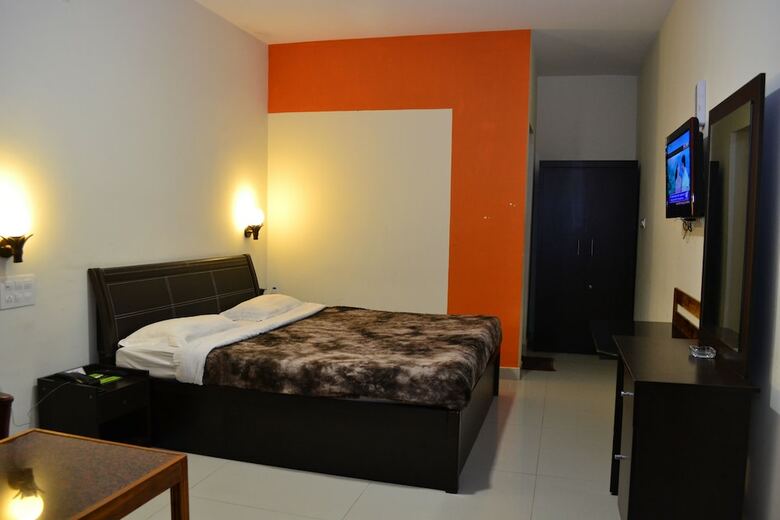 Kodai Sunshine Hotel