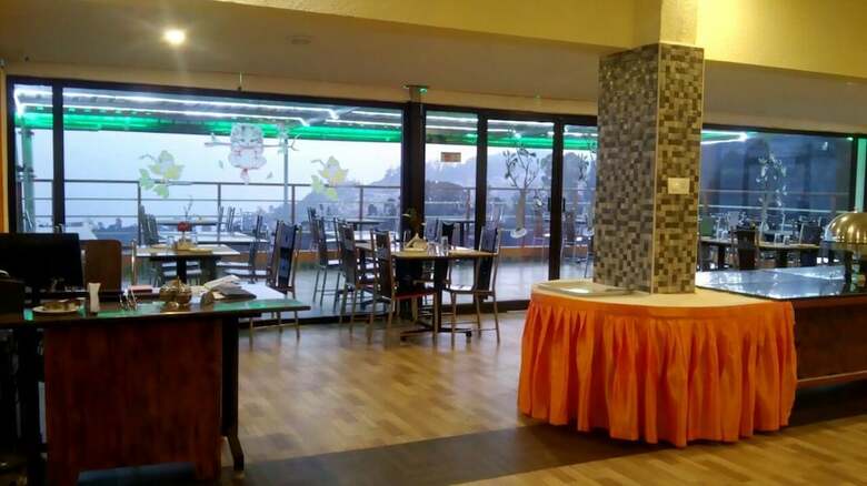 Kodai Sunshine Hotel