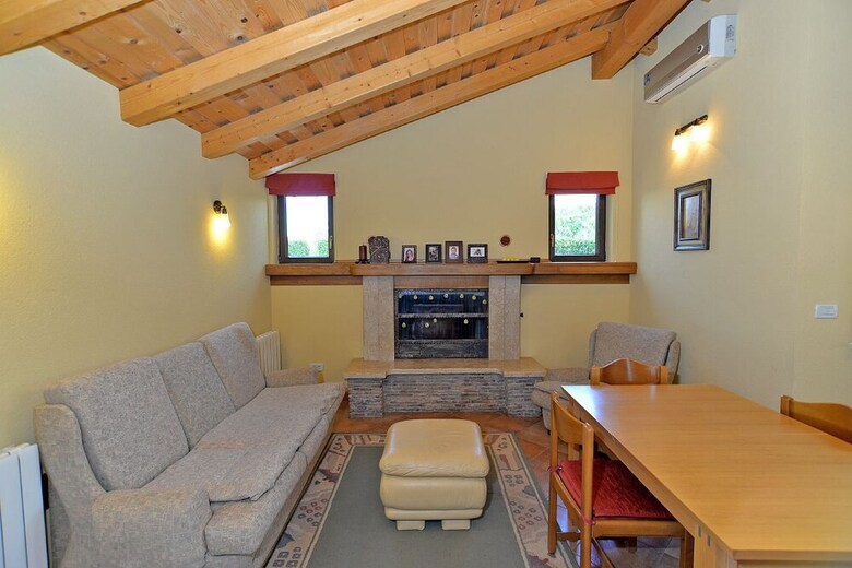 Apartments Pam 379