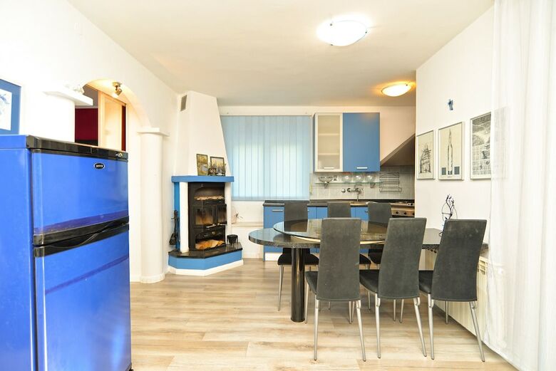 Apartments Mila 1039
