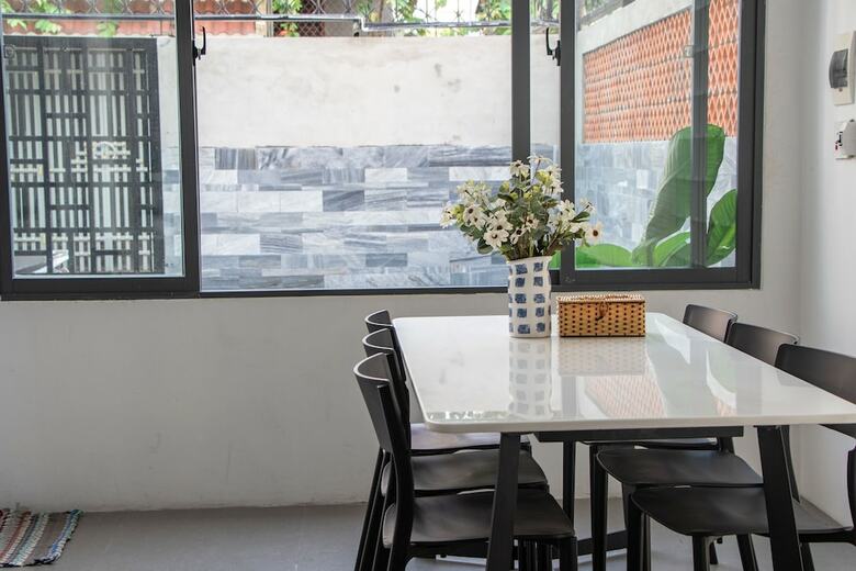 Apartamentos 3br Green And Artistic House In Da Nang