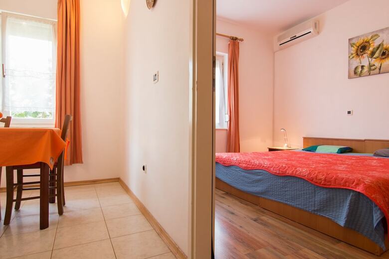 Apartments Nada 354