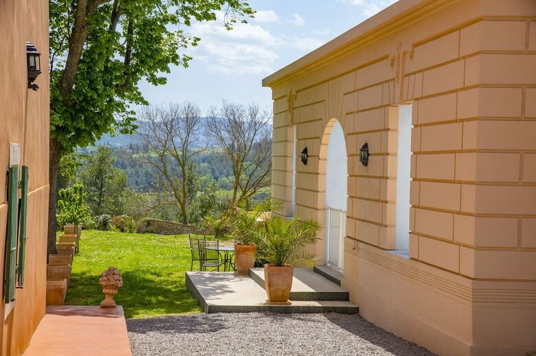 Hotel Chateau Cic�ron