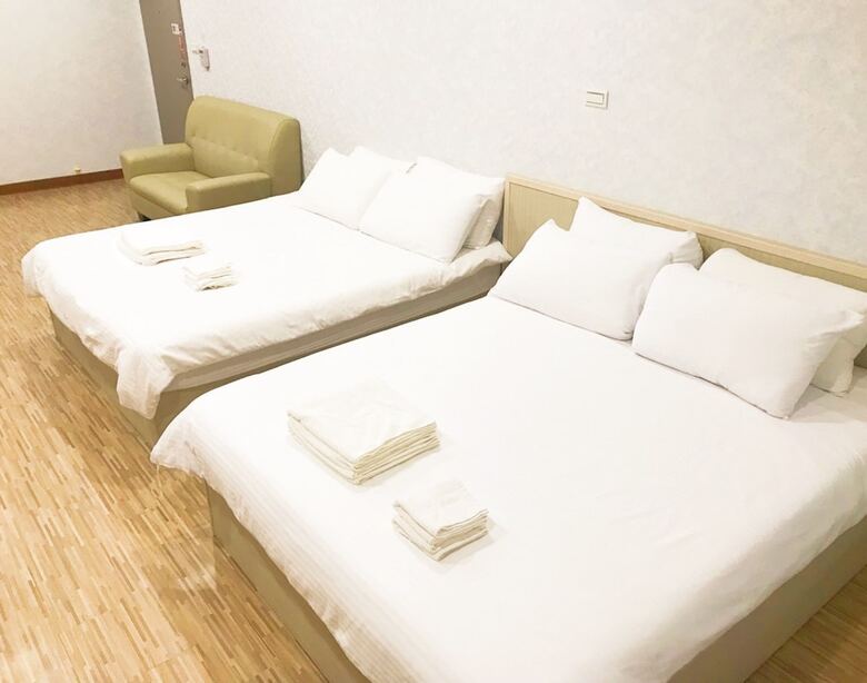 Hotel No 5