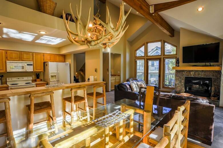 Highlander 324 (Townhome With Private Hot Tub)