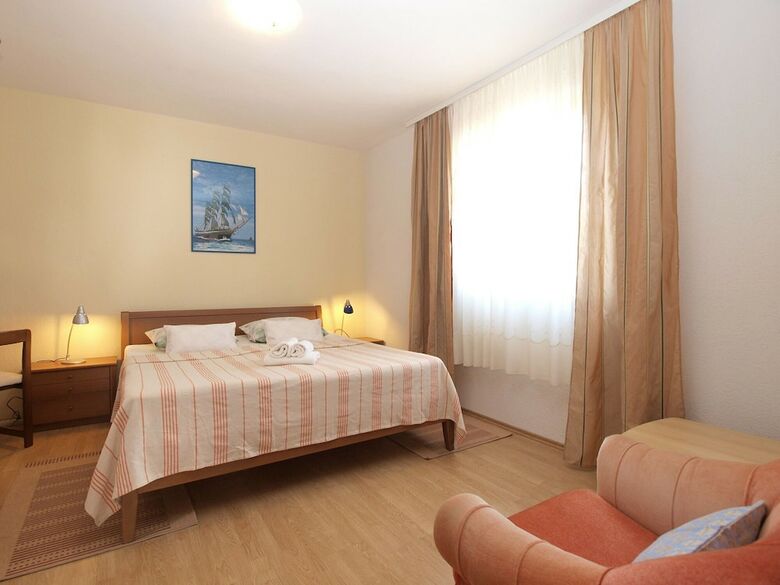 Apartments Jacqueline 1227