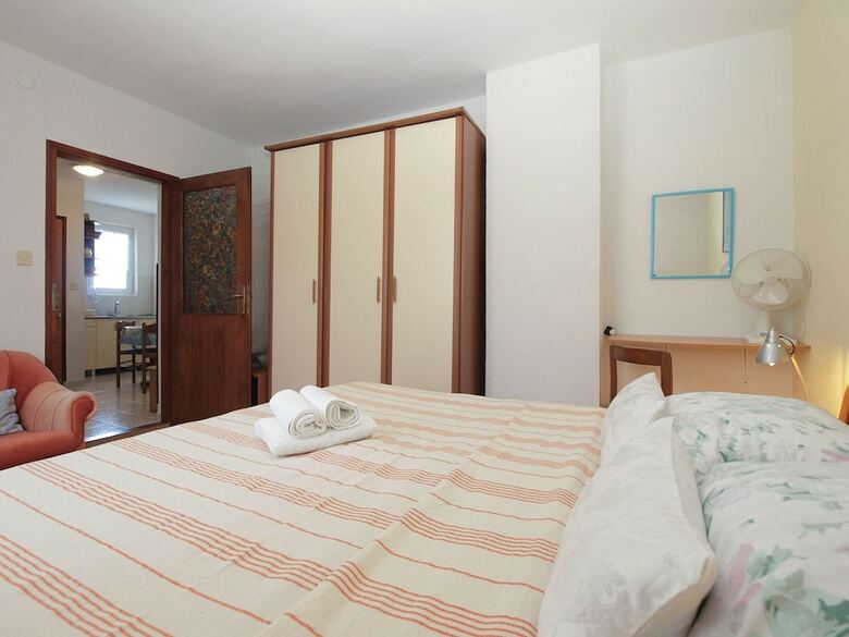 Apartments Jacqueline 1227