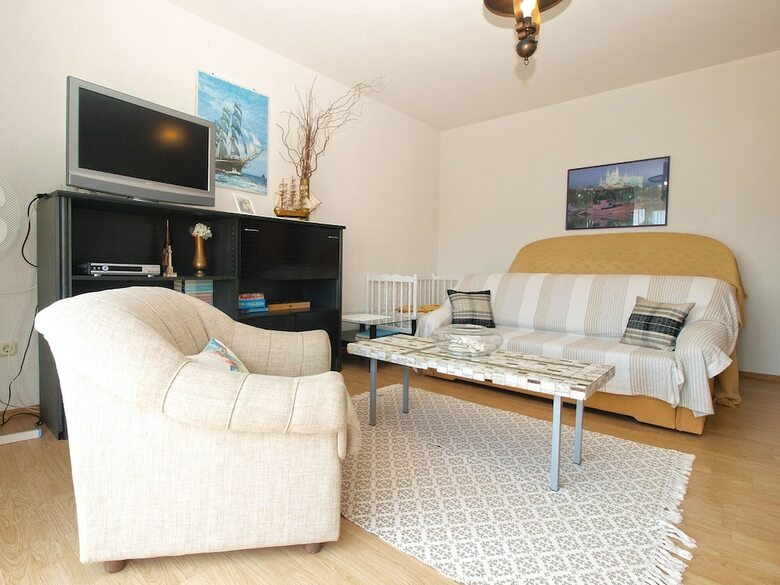 Apartments Jacqueline 1227