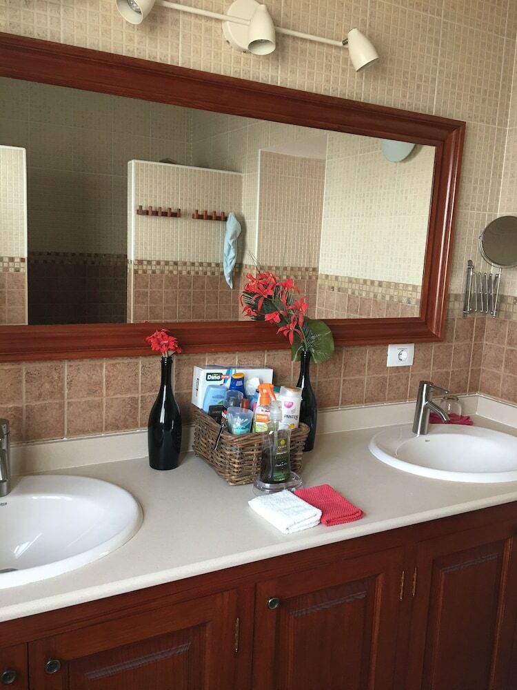 Hotel Bnb Los 5 Elementos Lanzarote