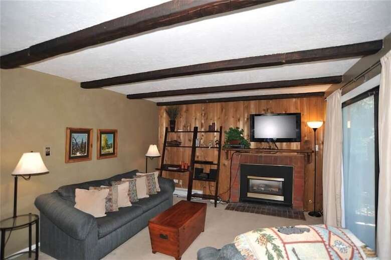 Inner Circle #6 (Condo With Pool & Hot Tub)