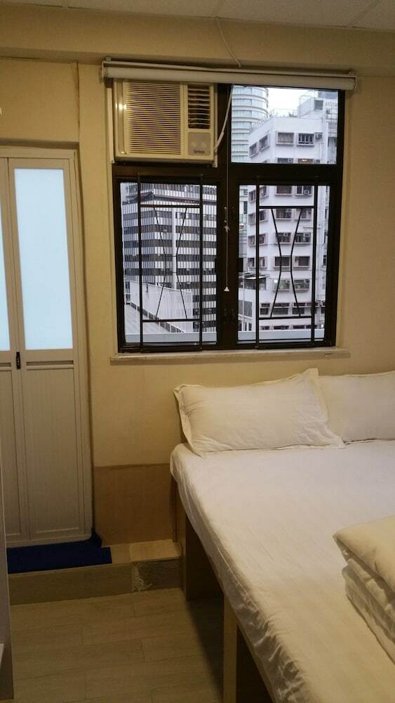 Hotel Sunrise Royal - Boutique Hostel