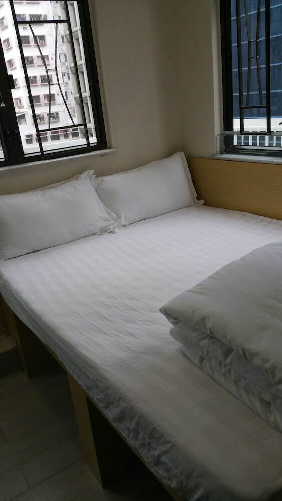 Hotel Sunrise Royal - Boutique Hostel