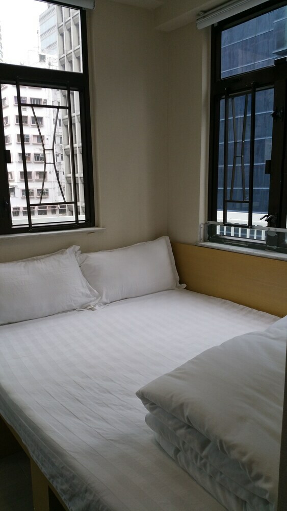 Hotel Sunrise Royal - Boutique Hostel
