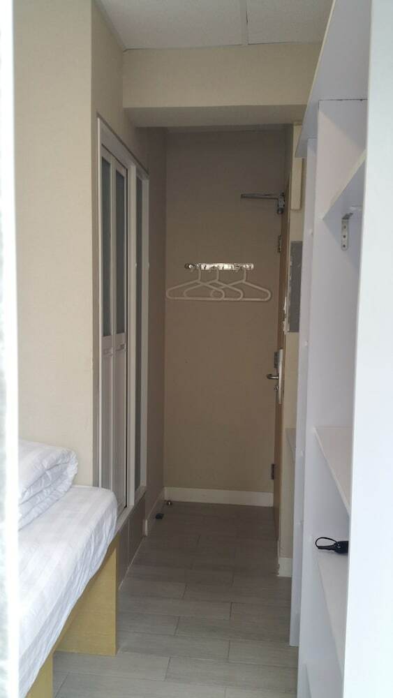 Hotel Sunrise Royal - Boutique Hostel