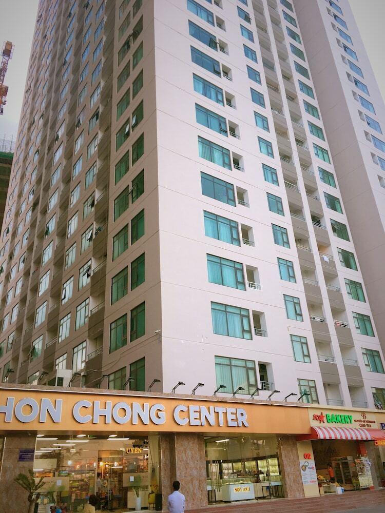 Seaview Front Apartment