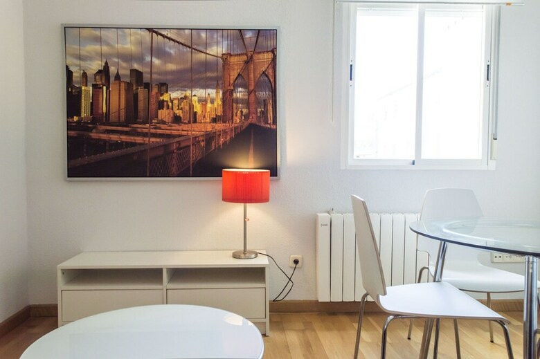 Apartamentos �tico En El Museo Reina Sof�a - Atocha