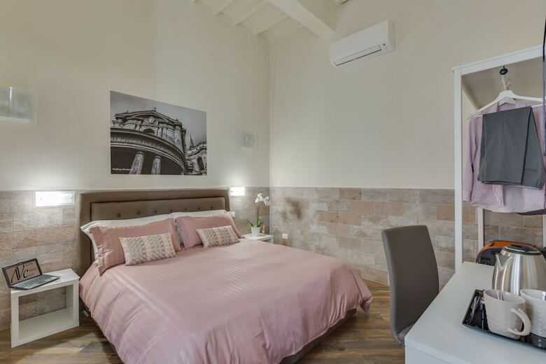 Hotel Navona Charme Suite