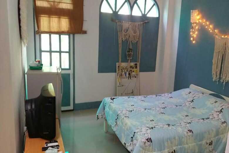 Hotel Khok Chang Building