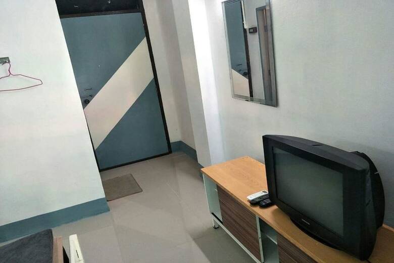 Hotel Khok Chang Building