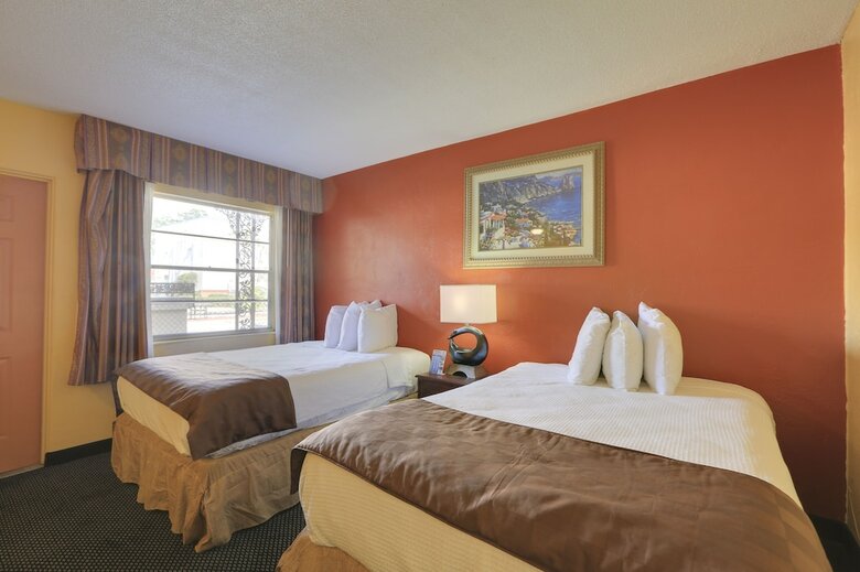 Motel Budget Inn St Petersburg
