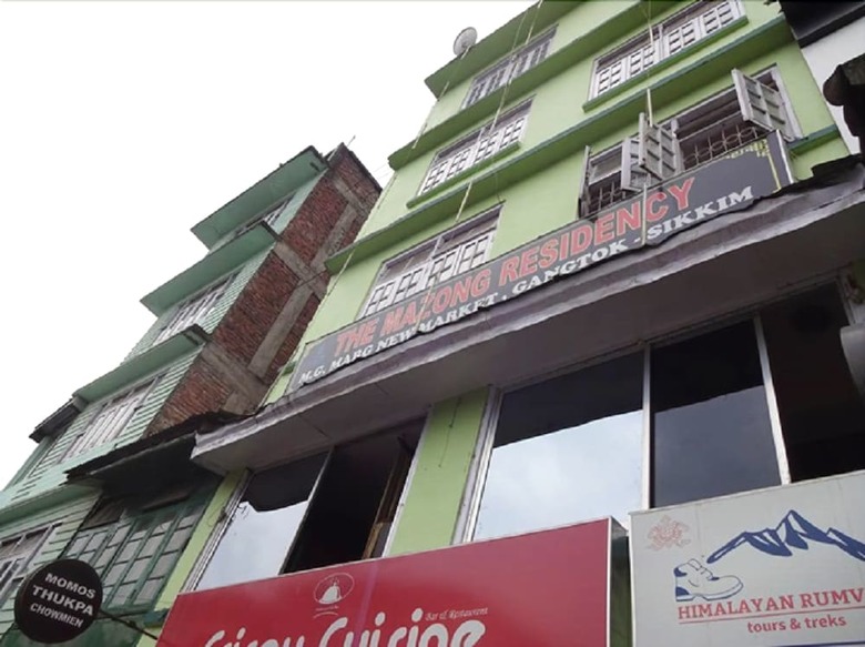 Hotel The Mazong Residency