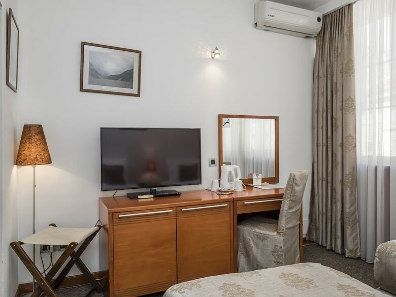 Garni Hotel Le Petit Piaf