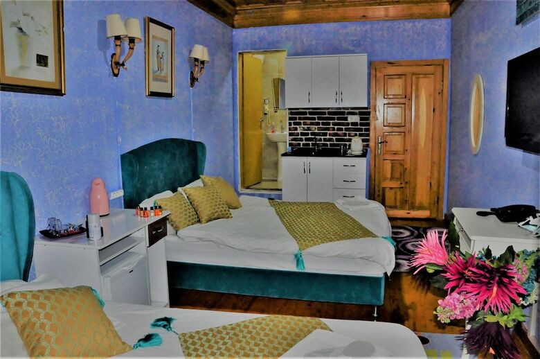 The Trip Hotel Old City