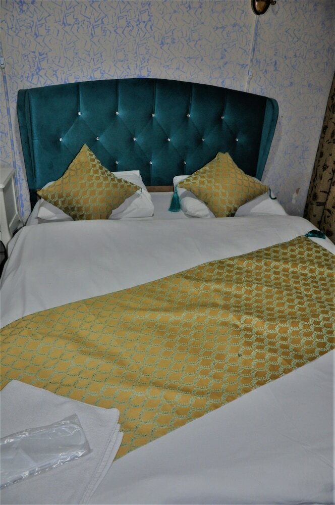 The Trip Hotel Old City