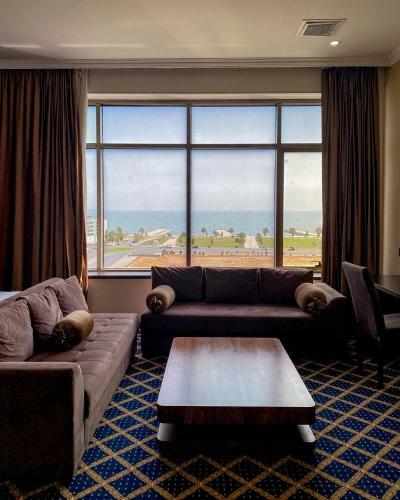 Corniche Family Hotel Baku