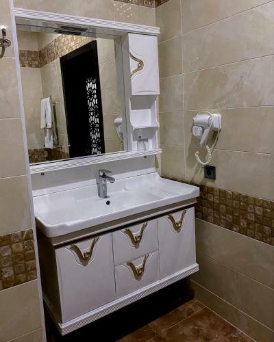Corniche Family Hotel Baku