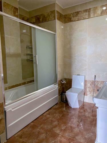 Corniche Family Hotel Baku