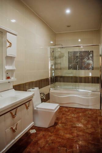 Corniche Family Hotel Baku