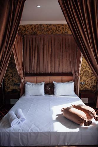 Corniche Family Hotel Baku