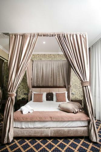 Corniche Family Hotel Baku