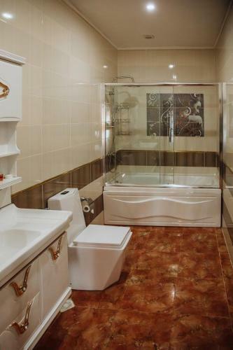 Corniche Family Hotel Baku