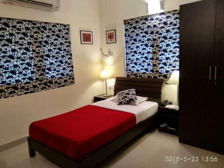Bed & Breakfast Red Arrow Residency