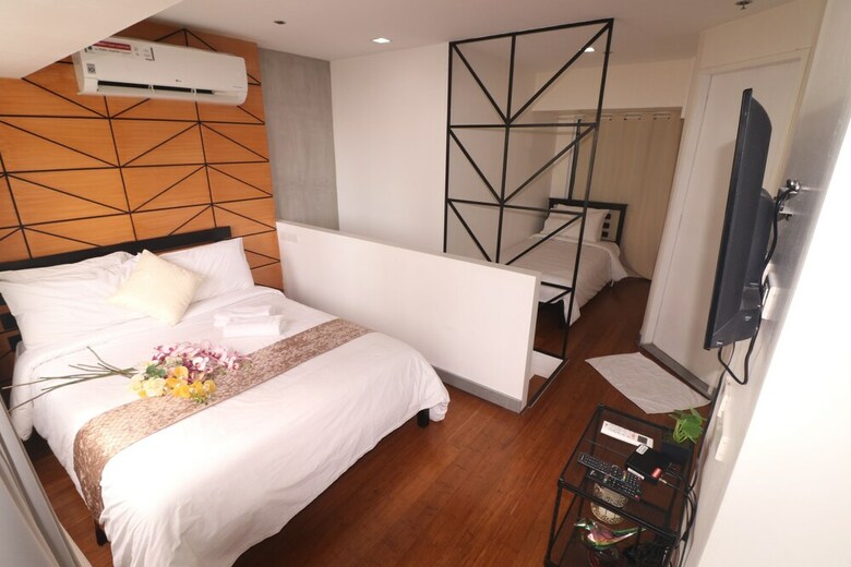 Oasis Regency At Fort Victoria Bgc