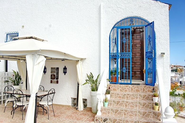 The Riad Azure ? Moroccan Style B&B