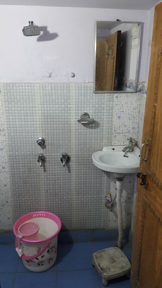 Hotel Sai Kripa Guest House