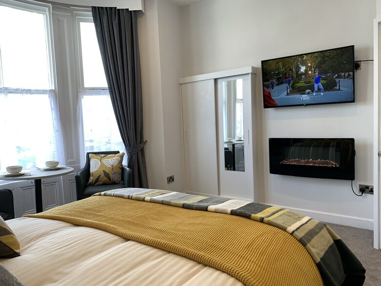Marlborough Seafront Holiday Apartments